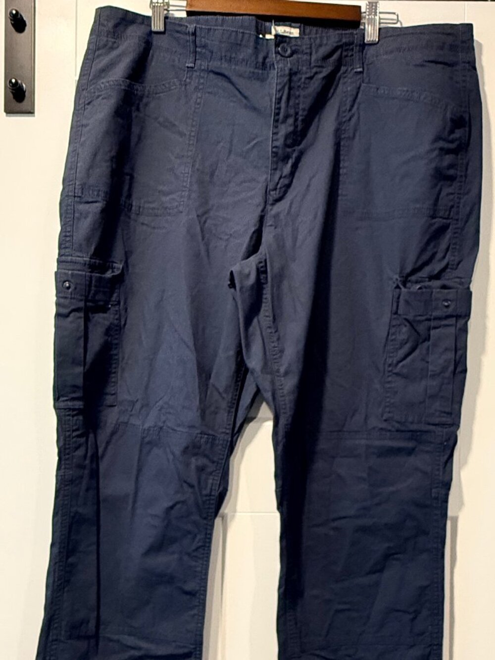 L. L. Bean Navy Blue Stretch Cargo Trousers Ladies Size 18 W